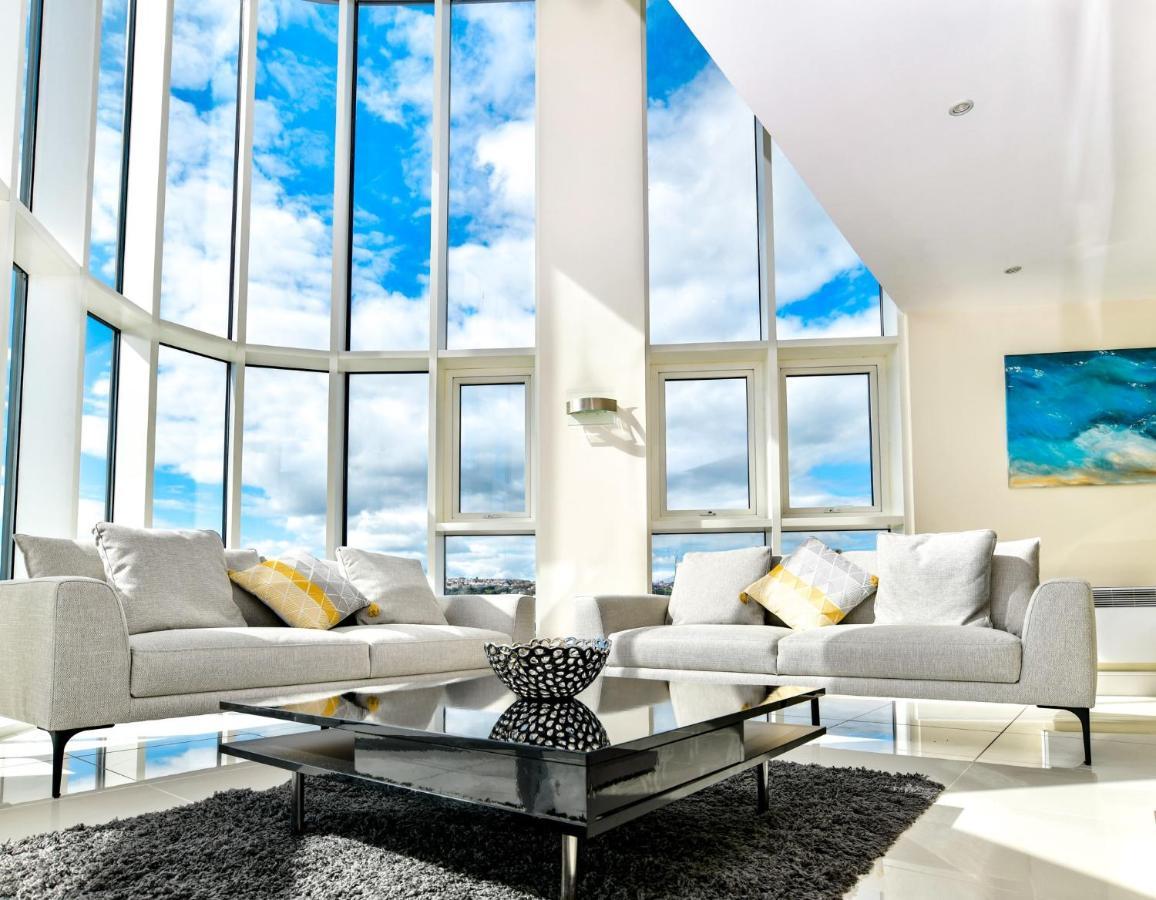 Just Stay Wales - Meridian Quay Penthouses Swansea Dış mekan fotoğraf