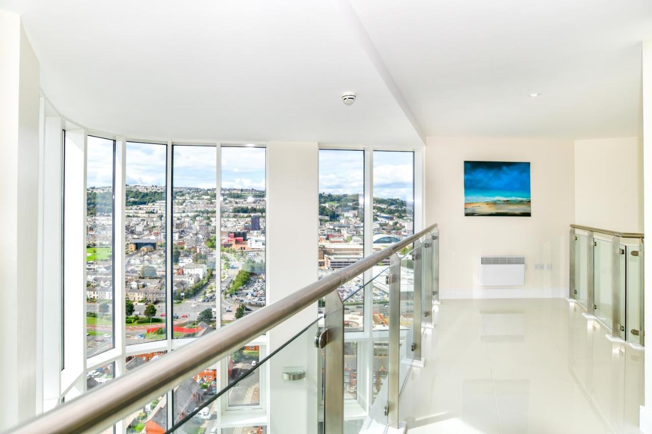 Just Stay Wales - Meridian Quay Penthouses Swansea Dış mekan fotoğraf
