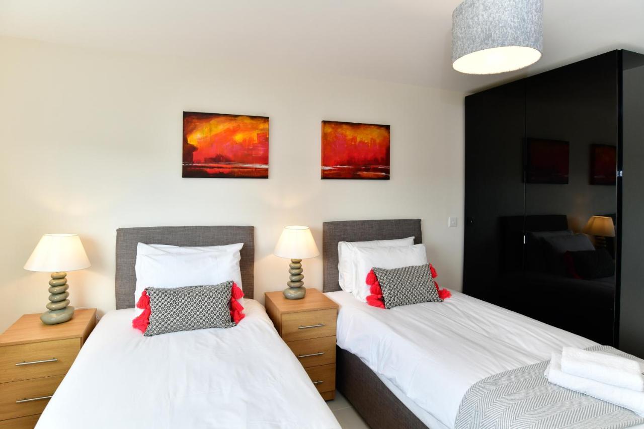 Just Stay Wales - Meridian Quay Penthouses Swansea Dış mekan fotoğraf