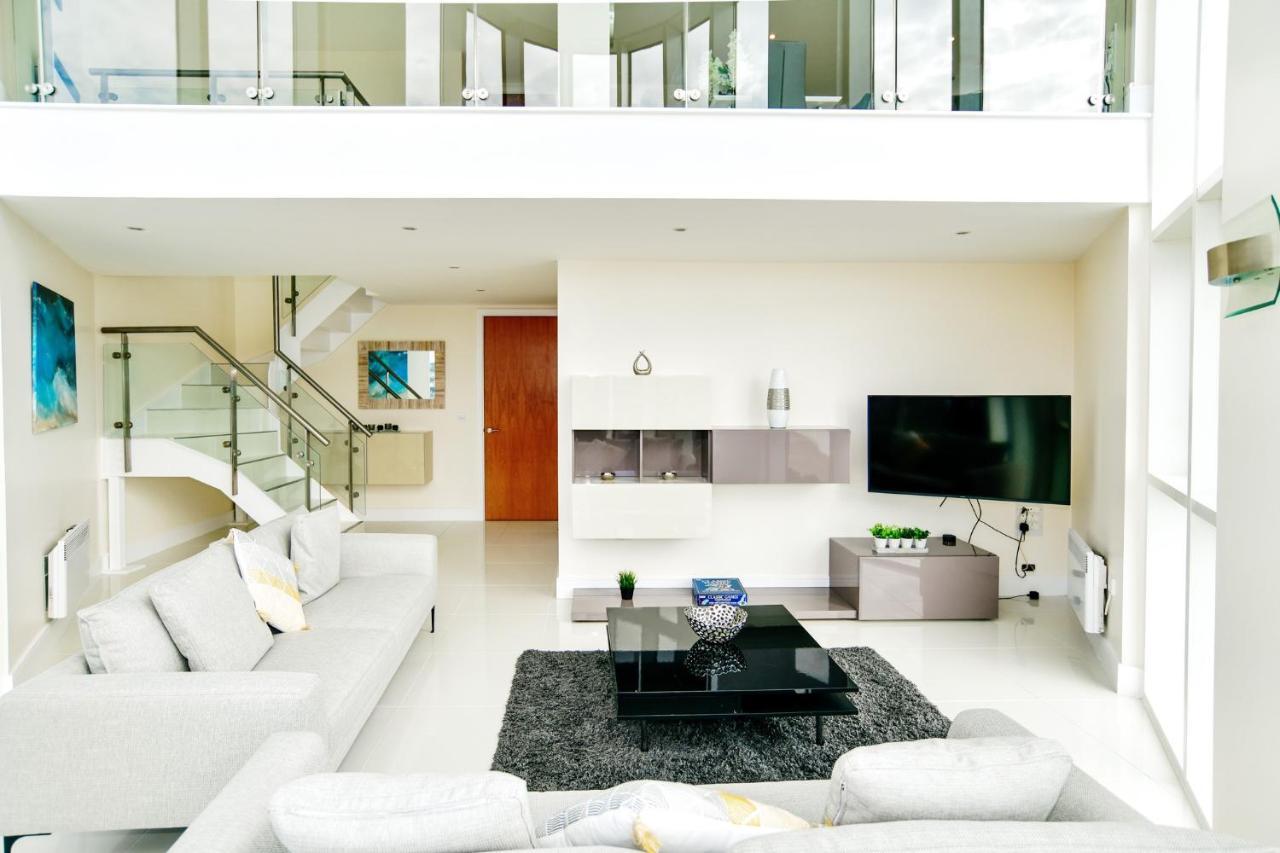 Just Stay Wales - Meridian Quay Penthouses Swansea Dış mekan fotoğraf