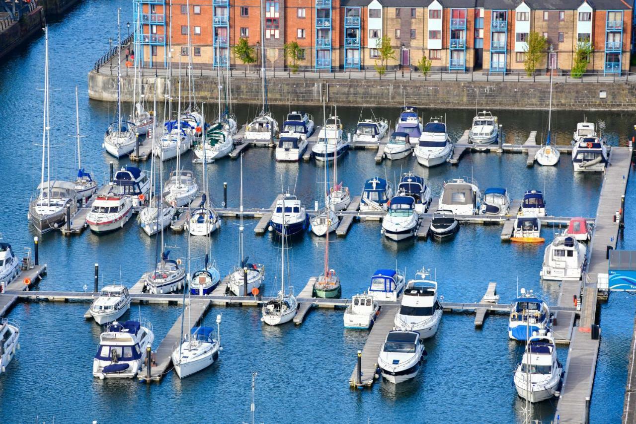 Just Stay Wales - Meridian Quay Penthouses Swansea Dış mekan fotoğraf