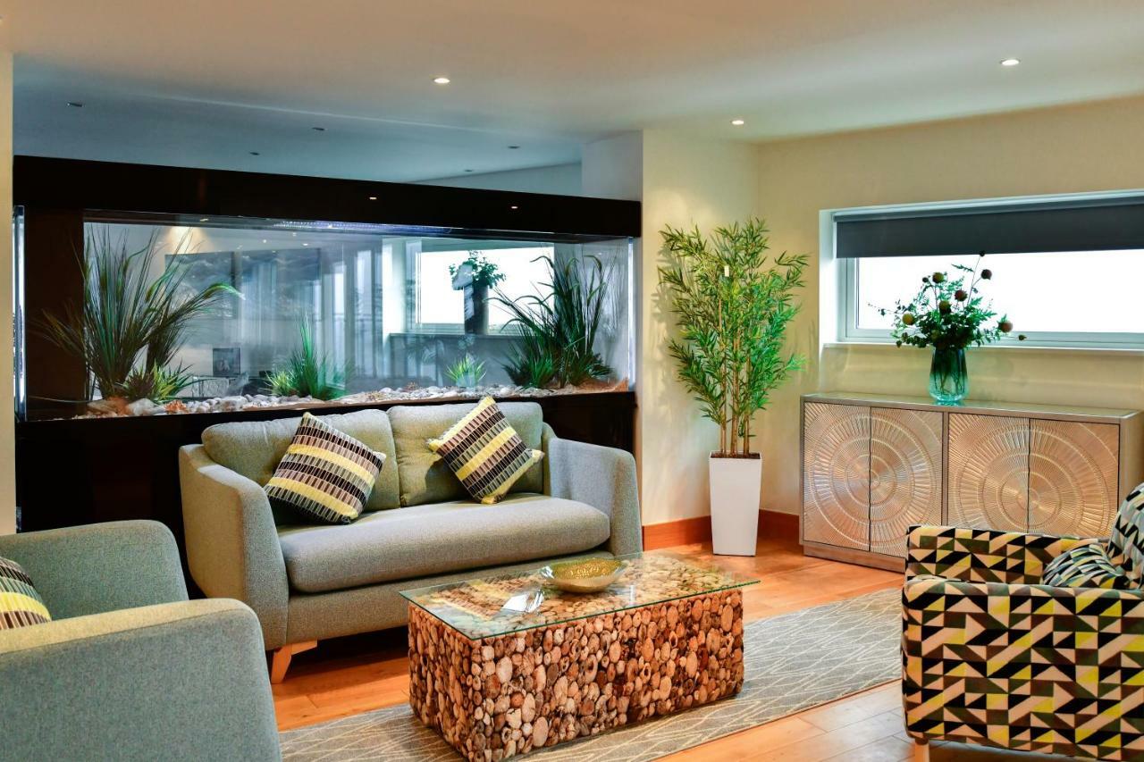 Just Stay Wales - Meridian Quay Penthouses Swansea Dış mekan fotoğraf
